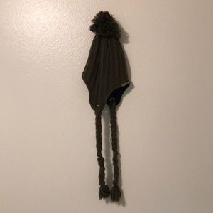 Oakley beanie hat. Dark green.